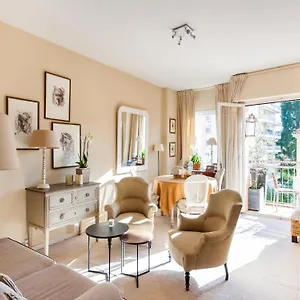 Appartamento In With Balcony Terrace, Mentone